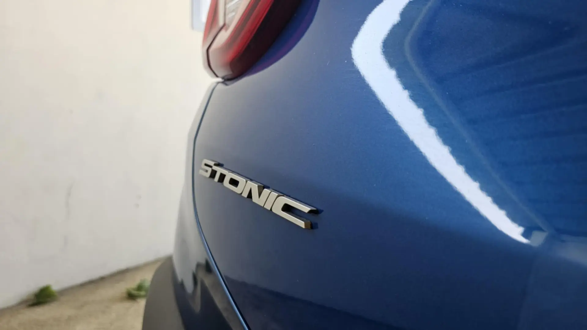 Kia Stonic 1.2 Dynamic 25