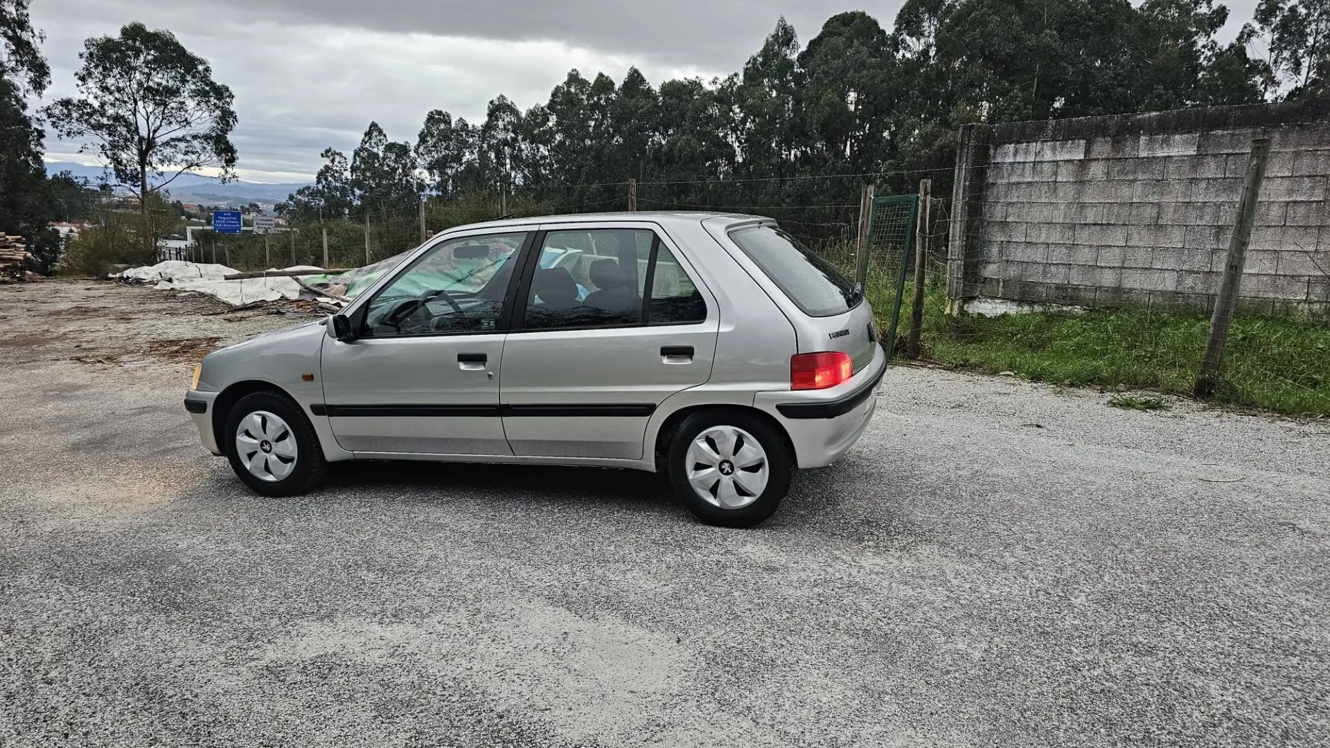 Peugeot 106 1.1 XR 15