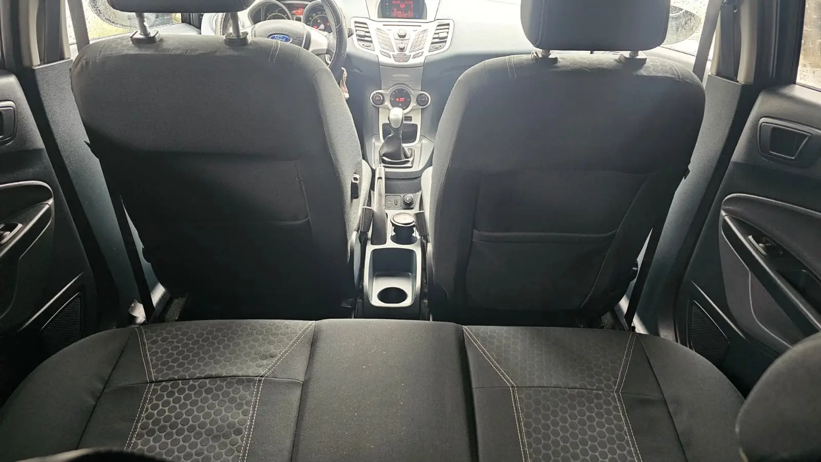 Ford Fiesta 1.4 TDCI Titanium 17