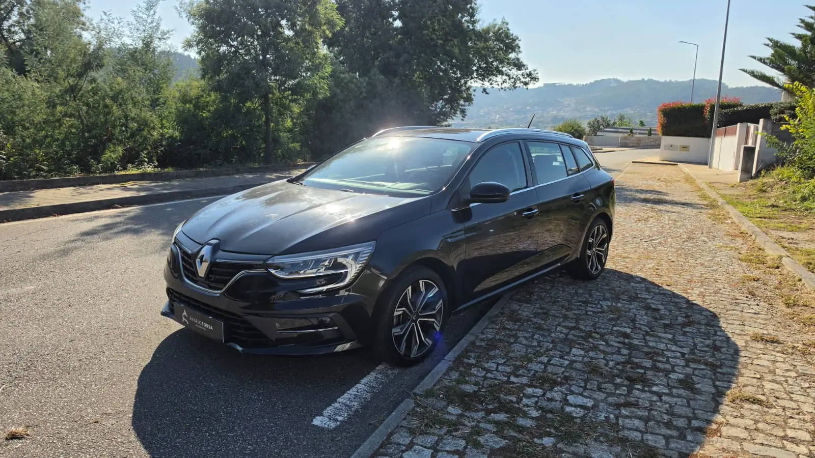 Renault Mégane Sport Tourer 1.5 Blue dCi Limited EDC 11