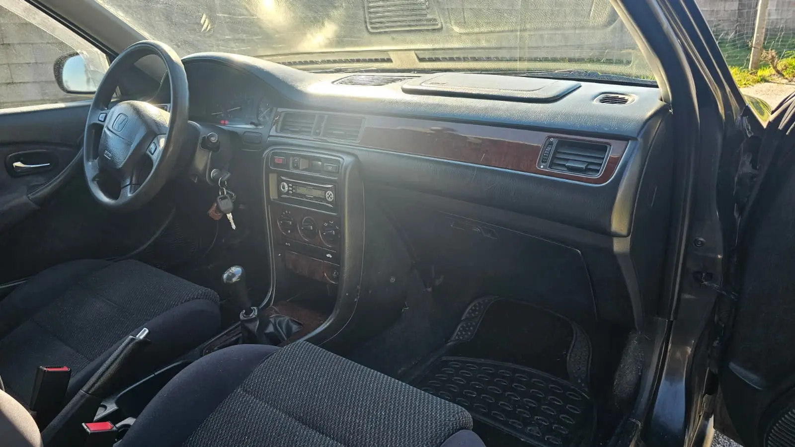 Honda Civic 1.4i Profile 28