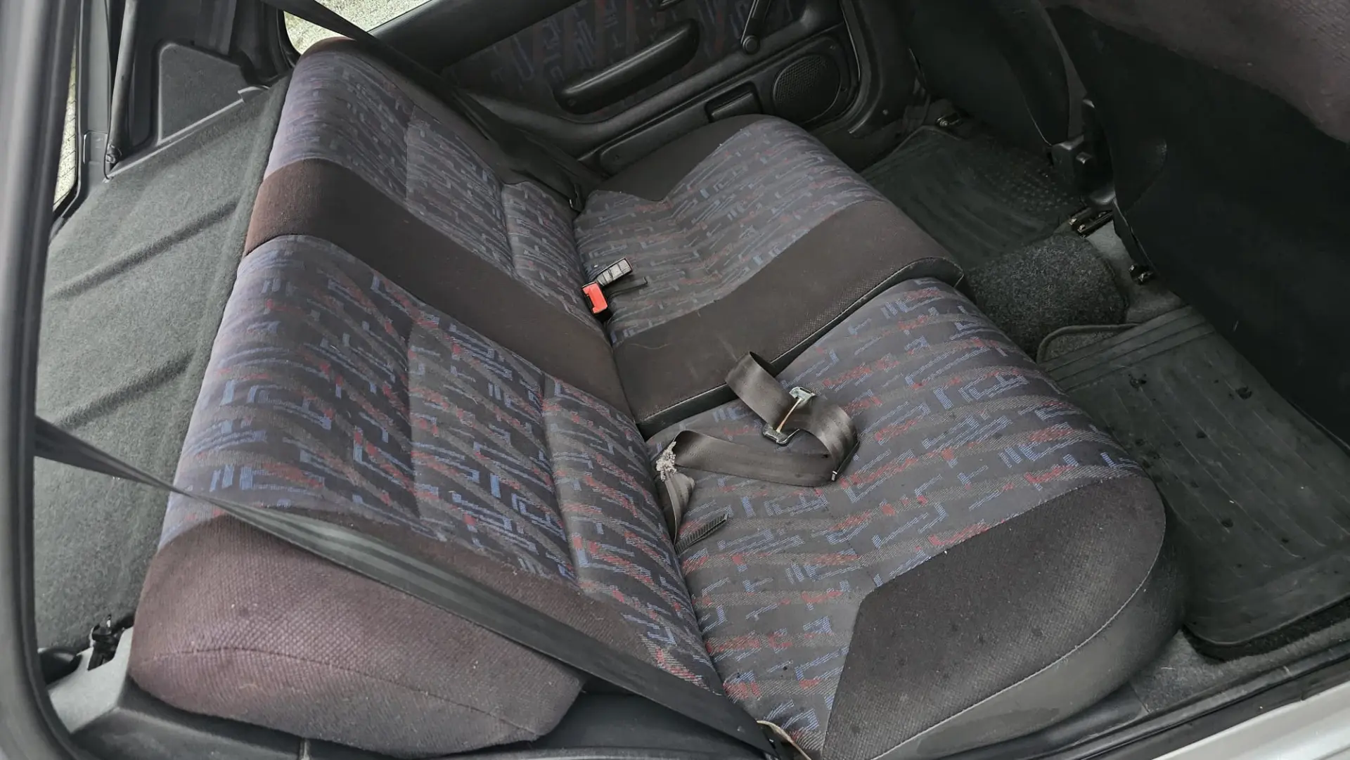 Peugeot 106 1.1 XR 29