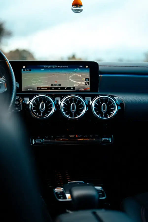 Mercedes-Benz A 180 d 7G-DCT AMG Line 20