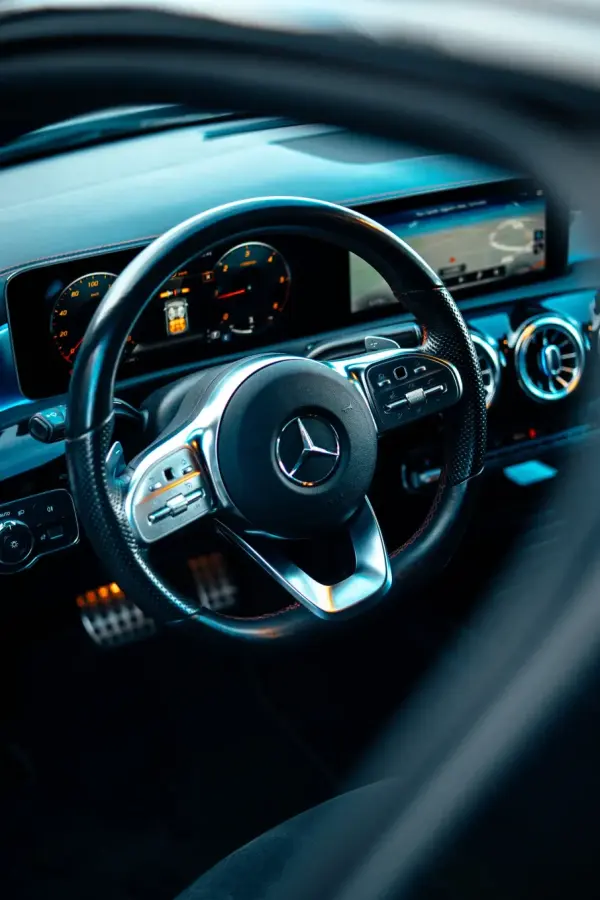 Mercedes-Benz A 180 d 7G-DCT AMG Line 21