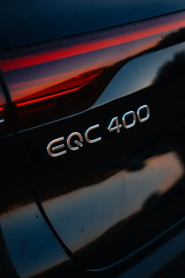 Mercedes-Benz EQC 400 4Matic AMG Line 13