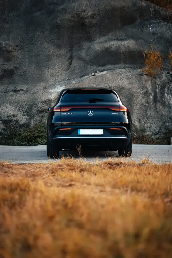 Mercedes-Benz EQC 400 4Matic AMG Line 27