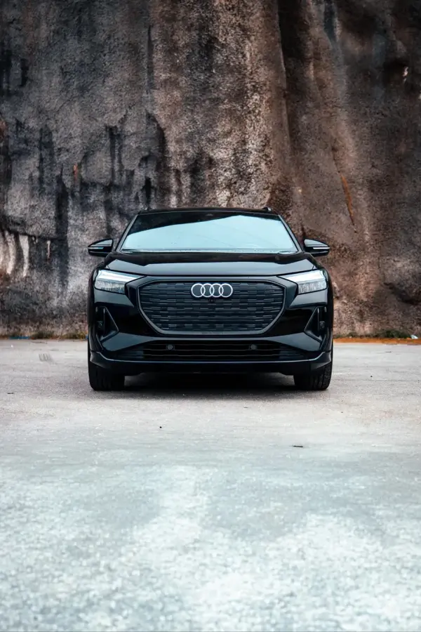 Audi Q4 e-tron 45 quattro 23