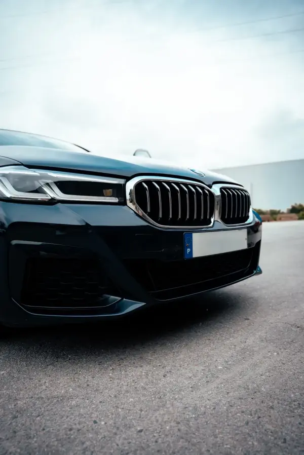 BMW 530 e Pack Desportivo M 9