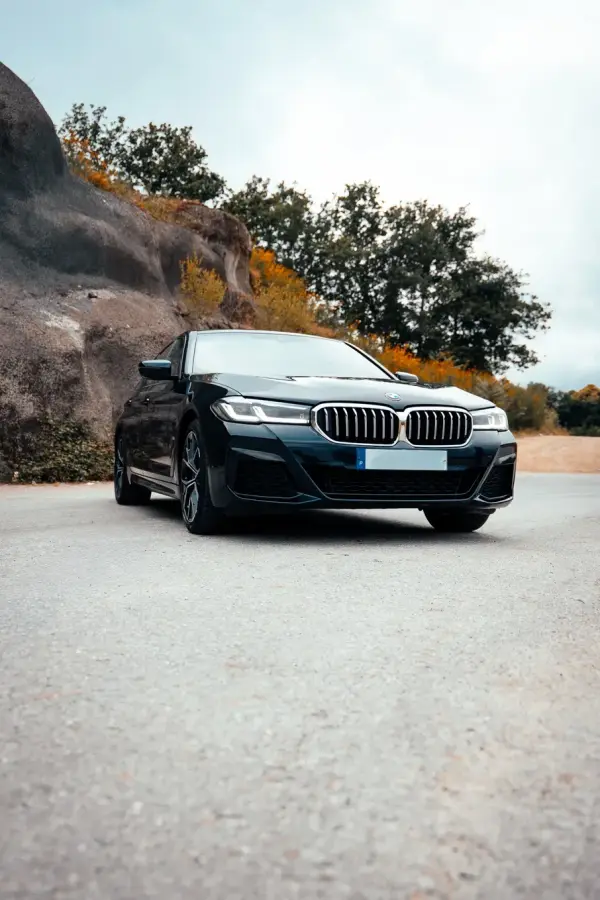 BMW 530 e Pack Desportivo M 24