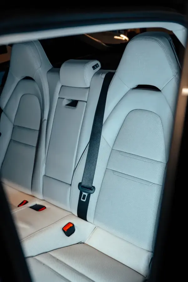 Porsche Panamera Sport Turismo Outro 16