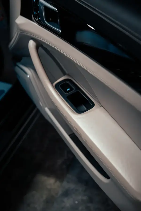 Porsche Panamera Sport Turismo Outro 23