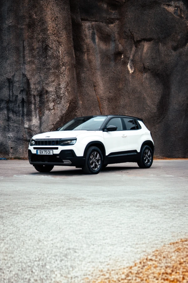 Jeep Avenger 54 kWh Longitude 18