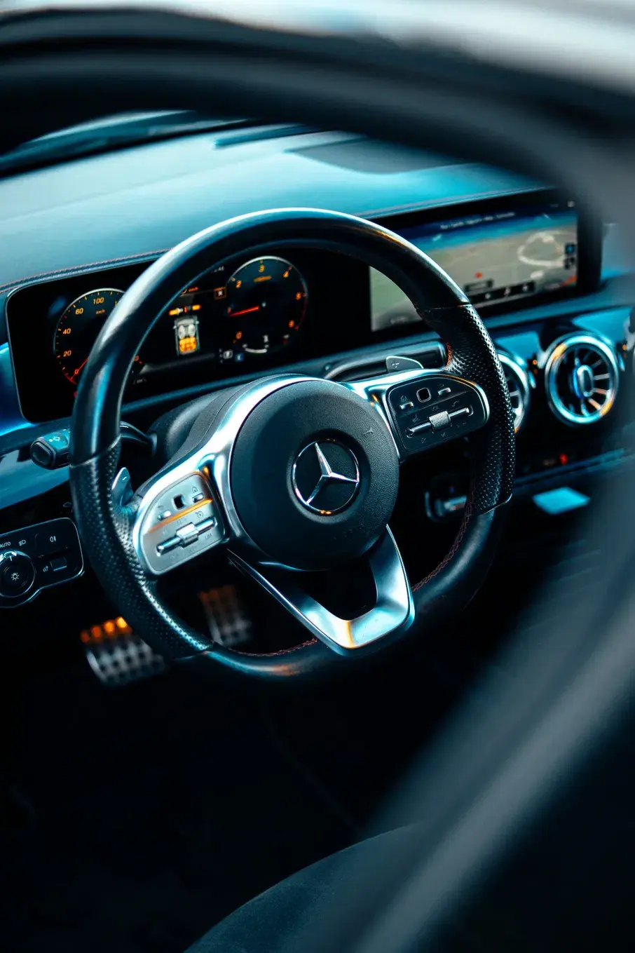 Mercedes-Benz A 180 d 7G-DCT AMG Line 21
