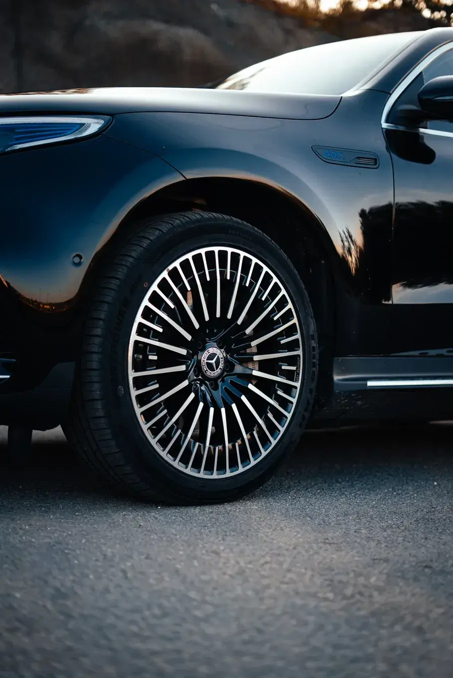 Mercedes-Benz EQC 400 4Matic AMG Line 25