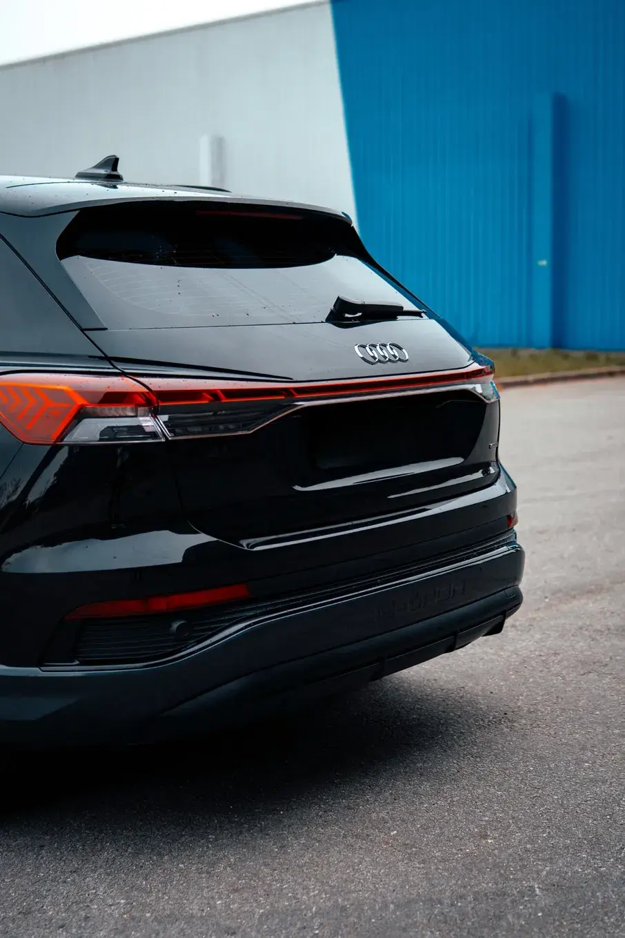 Audi Q4 e-tron 45 quattro 5