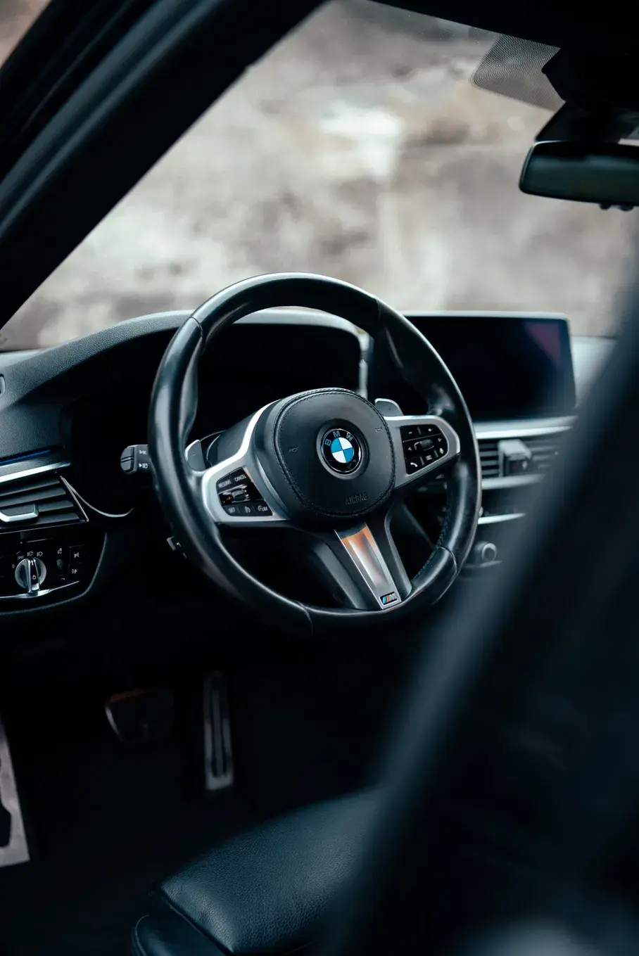 BMW 530 e Pack Desportivo M 21