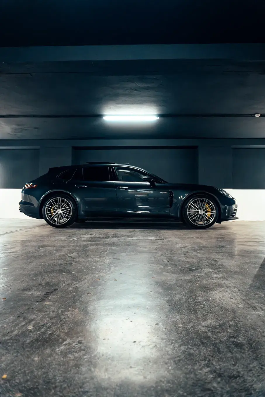 Porsche Panamera Sport Turismo Outro 1