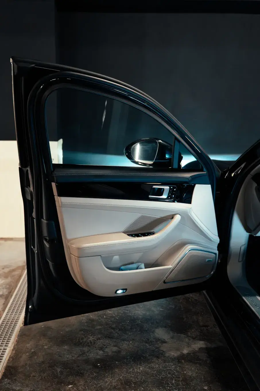 Porsche Panamera Sport Turismo Outro 10