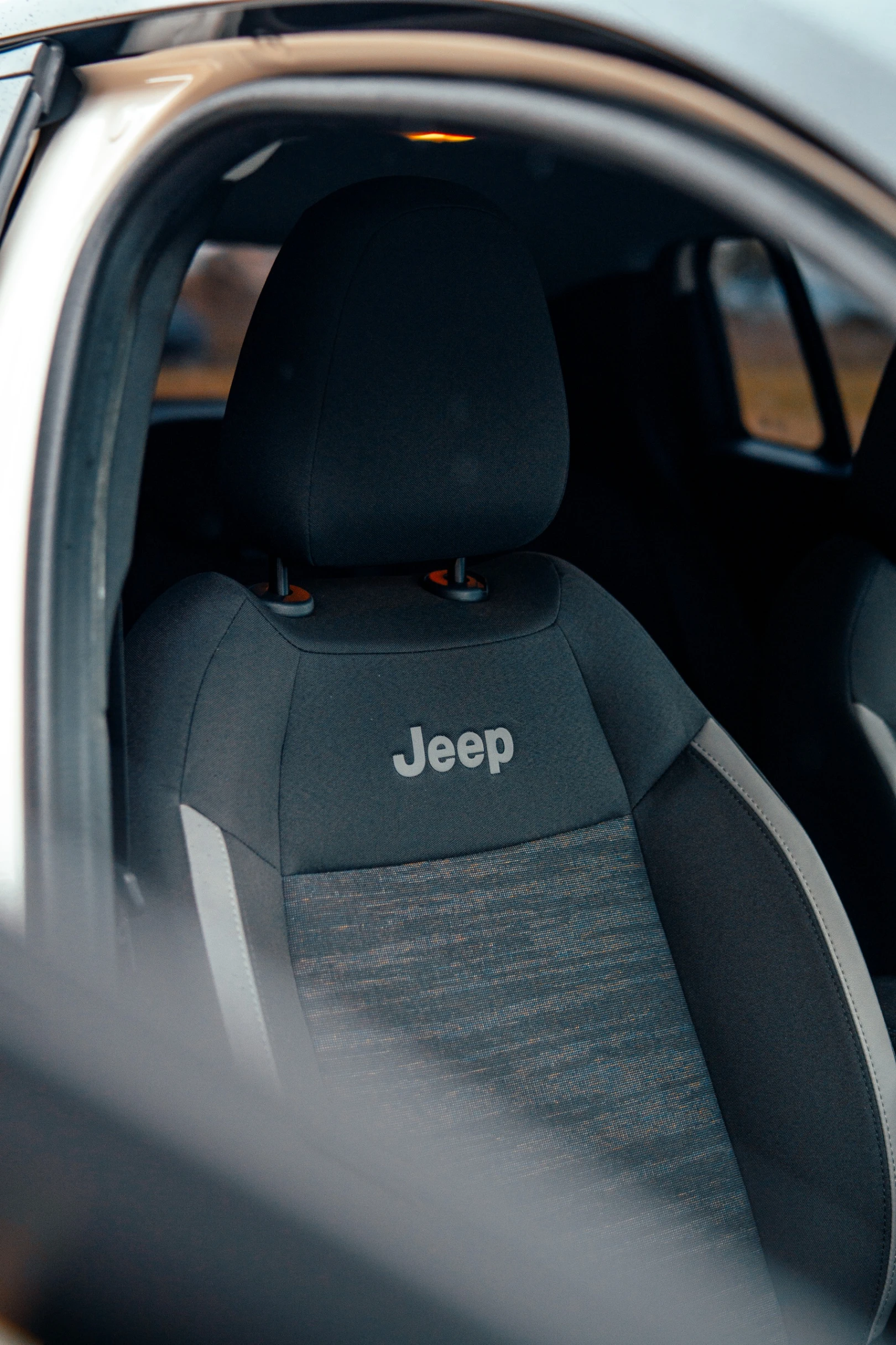 Jeep Avenger 54 kWh Longitude 16