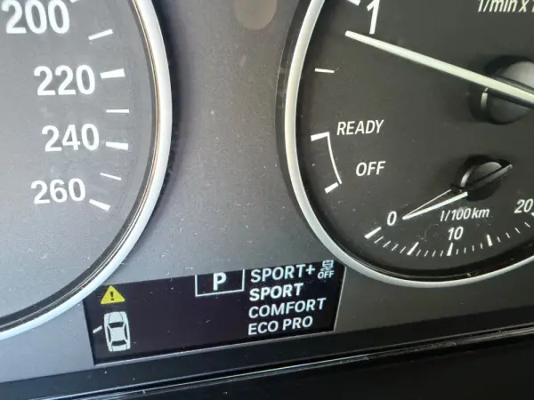 BMW 316 d Auto Line Sport 19