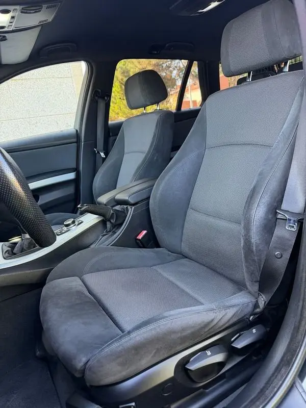 BMW 318 d Navigation Sport 6