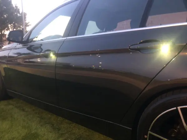 BMW 320 d Sport-Aut. Efficient Dynamics Edition Sport Line 28