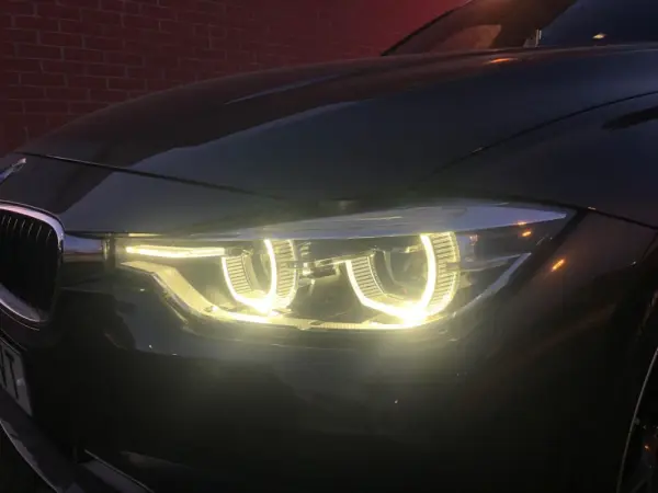 BMW 320 d Sport-Aut. Efficient Dynamics Edition Sport Line 29