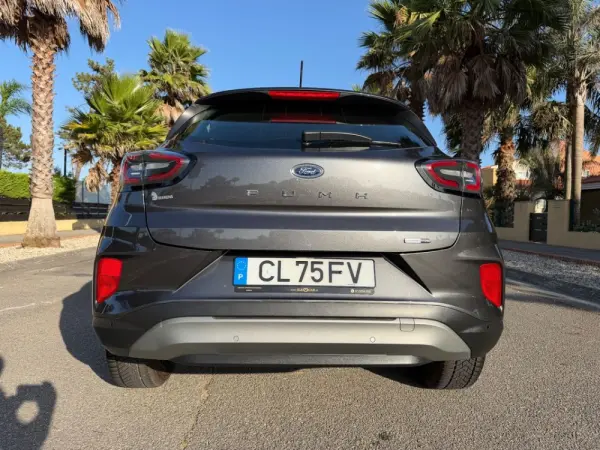Ford Puma 1.0 EcoBoost Hybrid TITANIUM 50