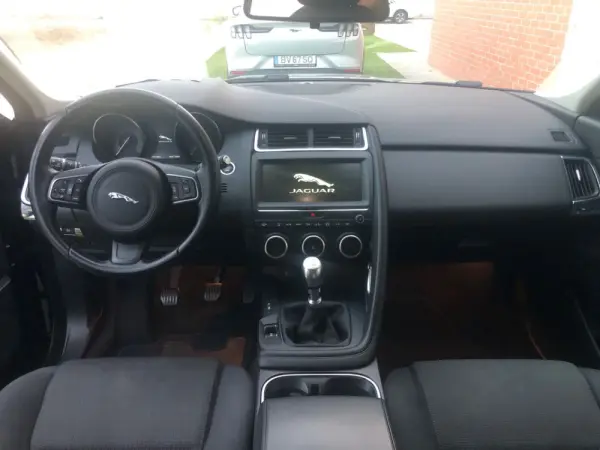 Jaguar E-Pace 2.0 i4D S 3