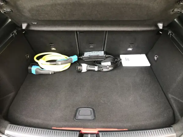 Mercedes-Benz A 250 e Progressive 20