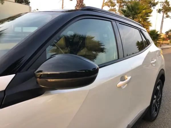 Peugeot e-2008 GT+ 29