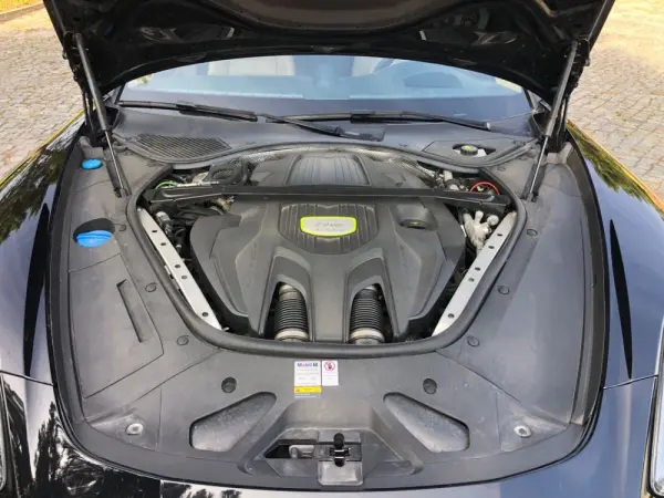 Porsche Panamera 4S E-Hybrid Executive 11