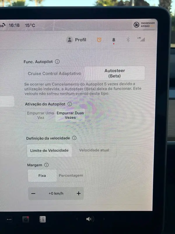 Tesla Model 3 Standard Range Plus RWD 42