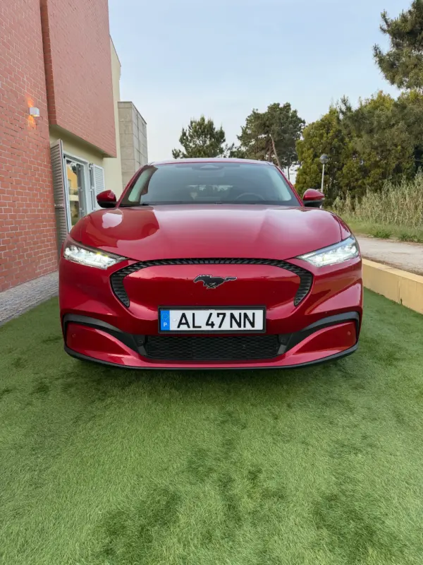 Ford Mustang Mach-E Standard • 75,7 kWh • 294 CV 47