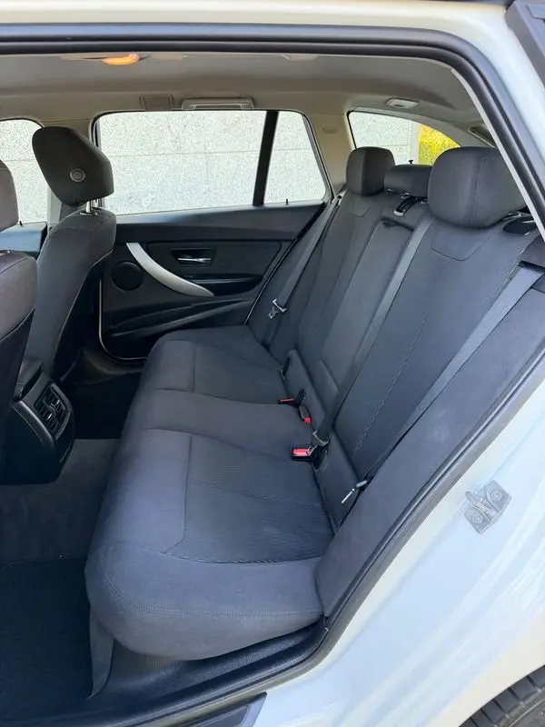 BMW 316 d Auto Line Sport 15