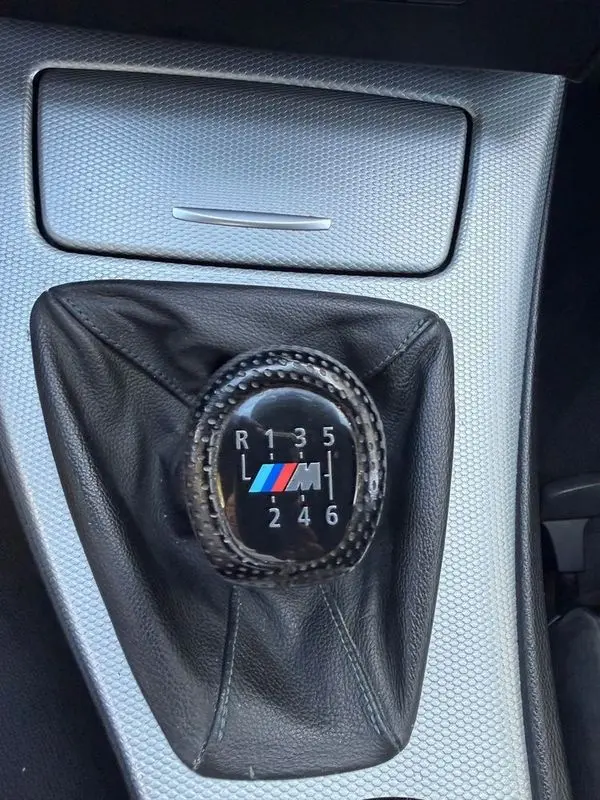 BMW 318 d Navigation Sport 9