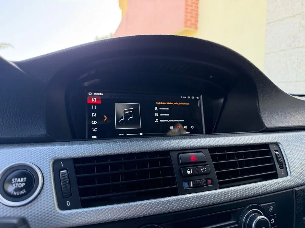 BMW 318 d Navigation Sport 11