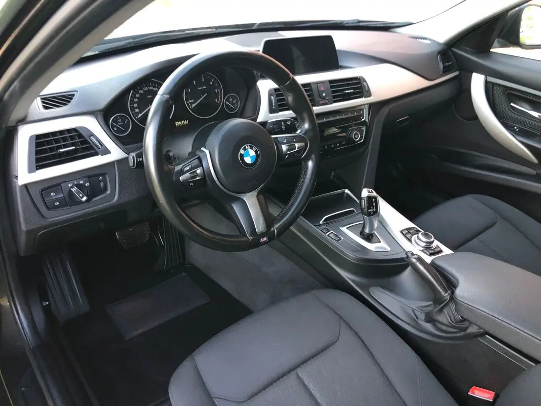 BMW 320 d Sport-Aut. Efficient Dynamics Edition Sport Line 11