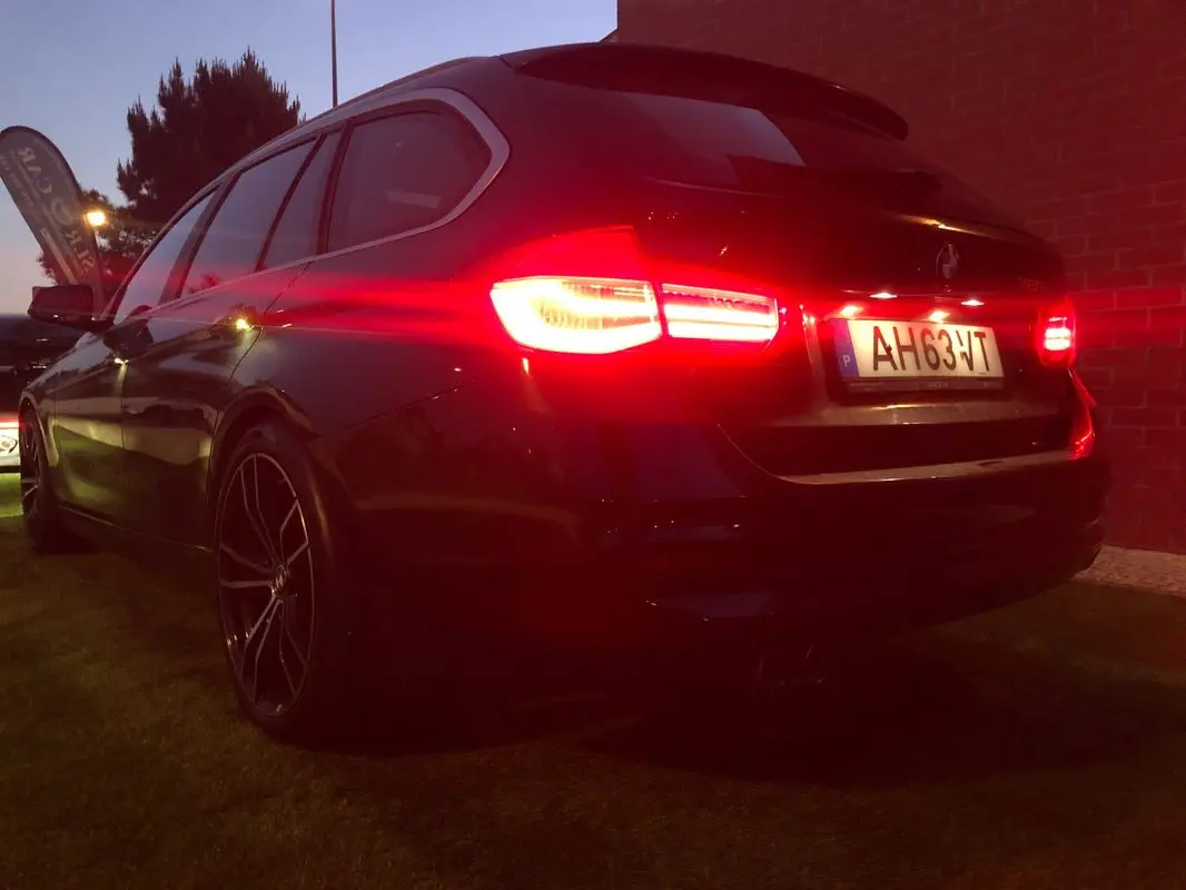 BMW 320 d Sport-Aut. Efficient Dynamics Edition Sport Line 18