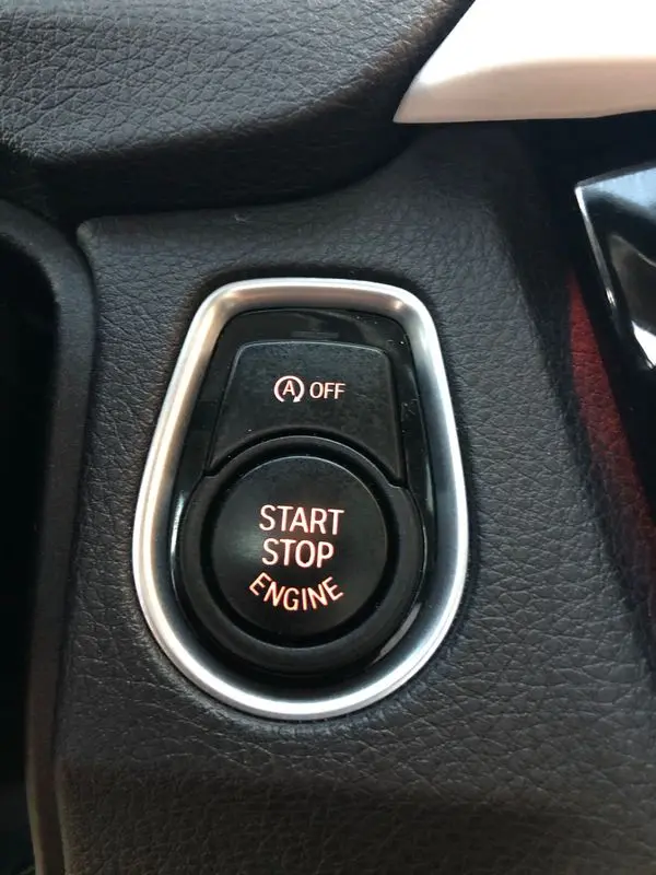 BMW 320 d Sport-Aut. Efficient Dynamics Edition Sport Line 30