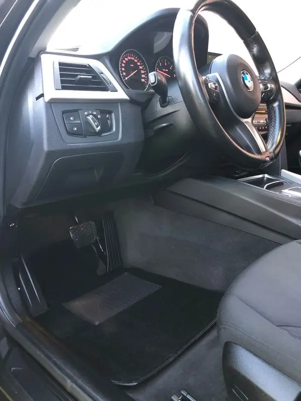 BMW 320 d Sport-Aut. Efficient Dynamics Edition Sport Line 54