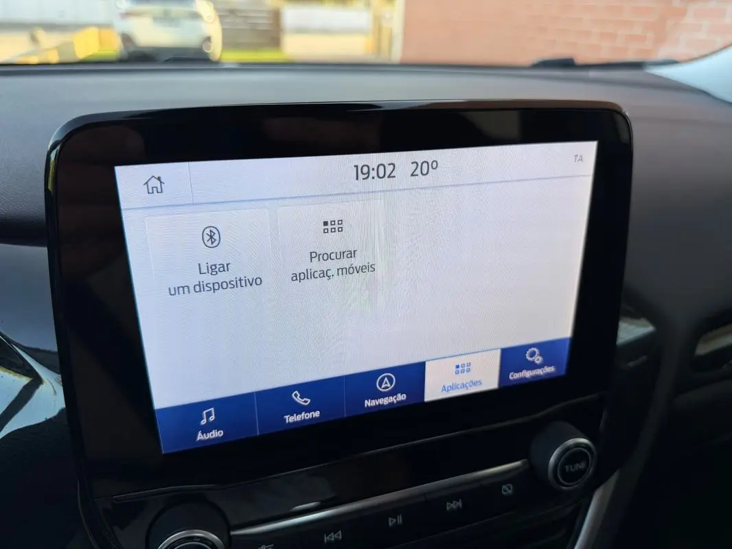 Ford Puma 1.0 EcoBoost Hybrid TITANIUM 36