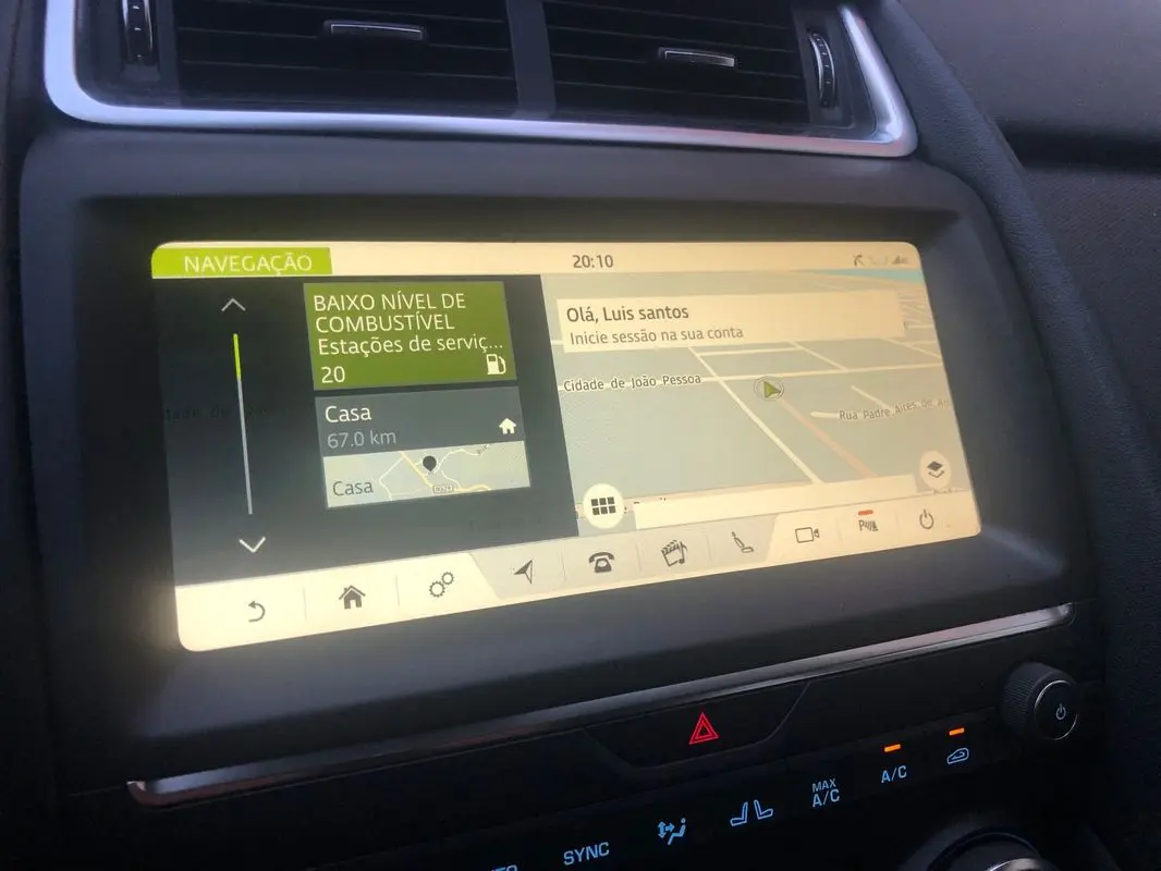 Jaguar E-Pace 2.0 i4D S 11