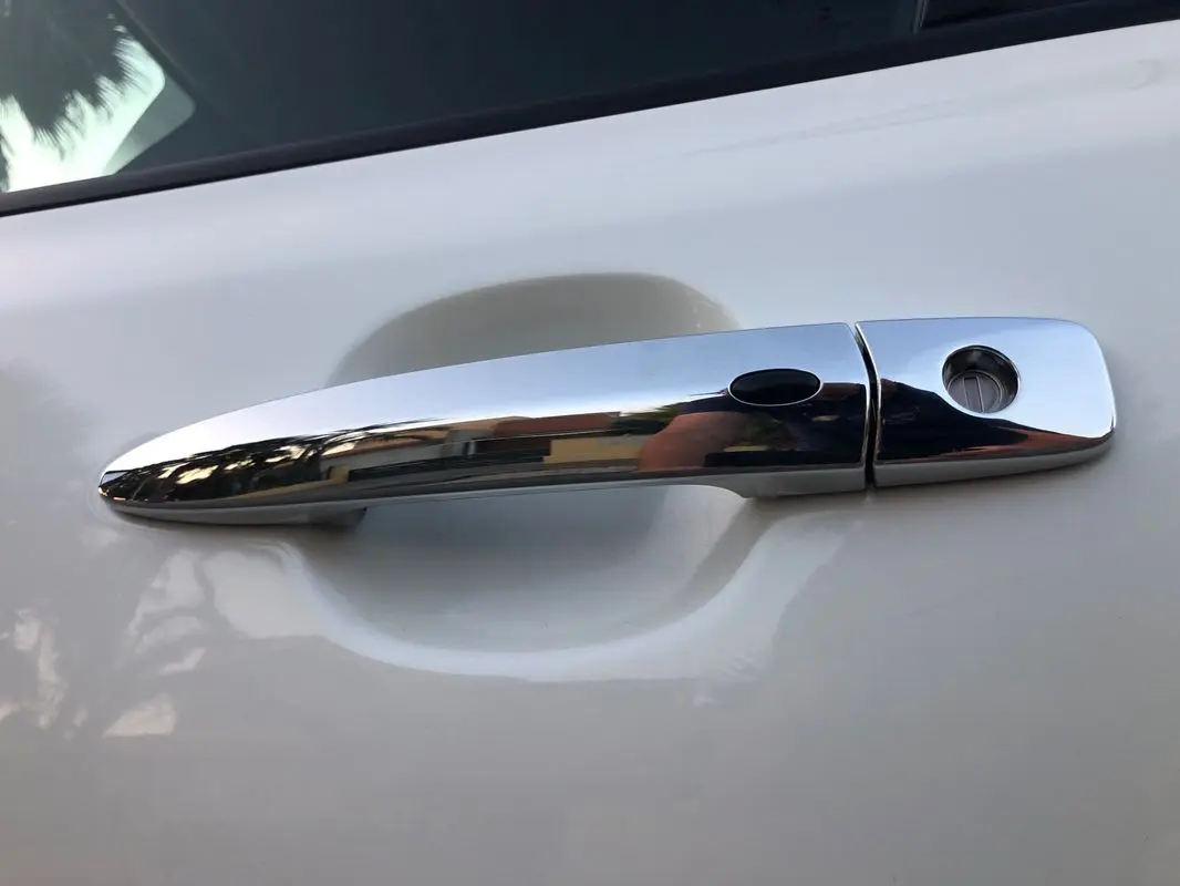 Nissan Leaf Tekna Two Tone 32
