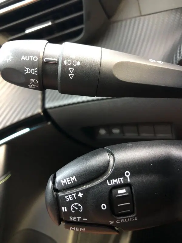 Peugeot e-2008 GT+ 20