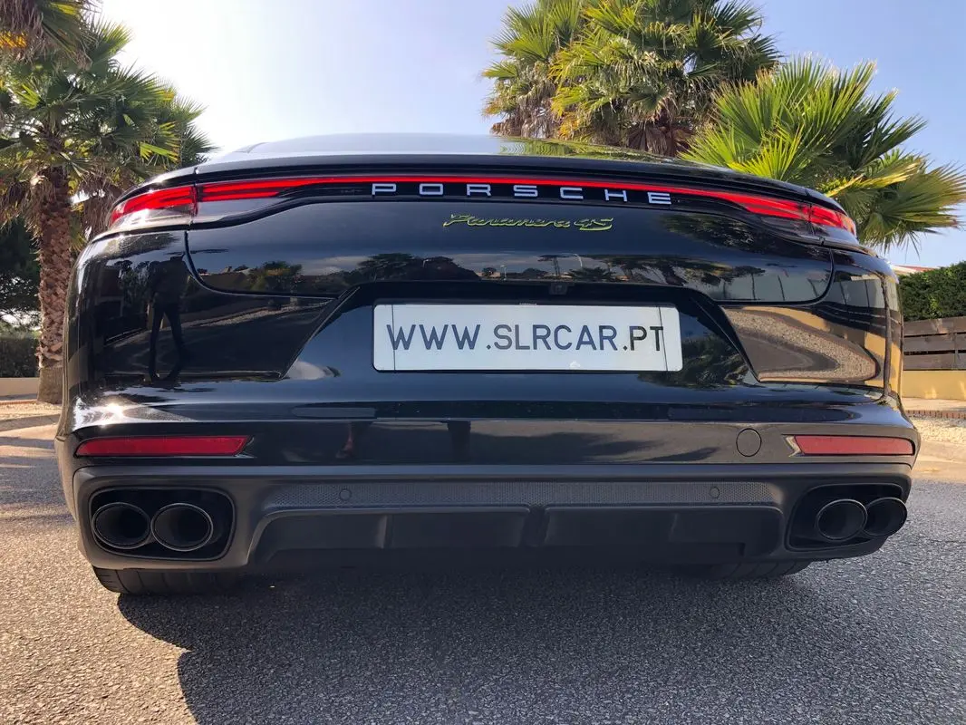 Porsche Panamera 4S E-Hybrid Executive 3