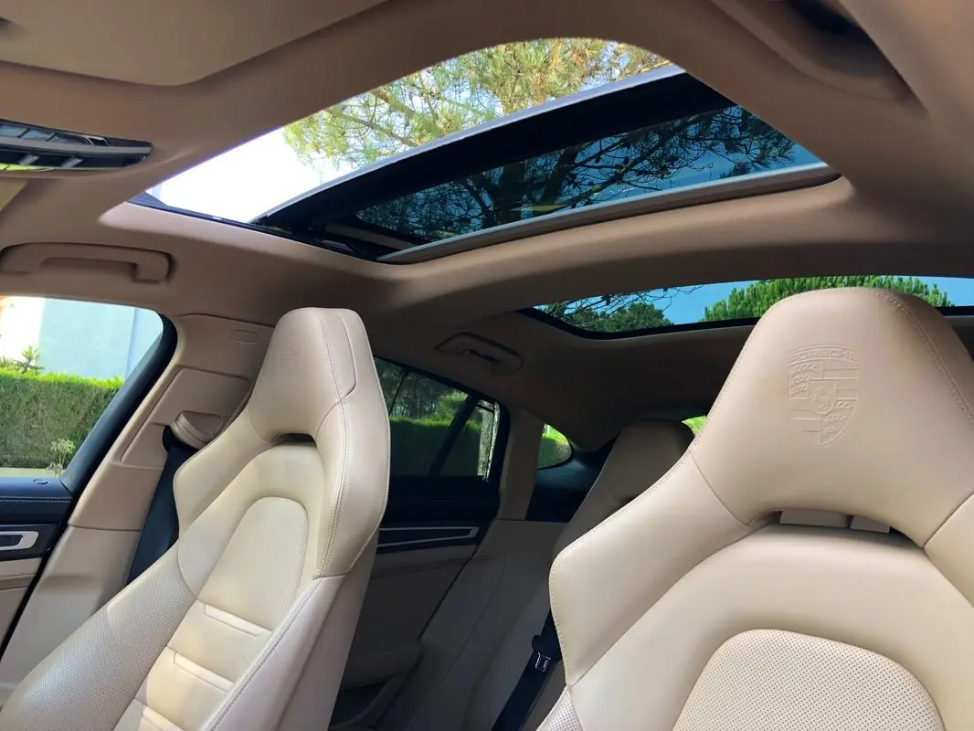 Porsche Panamera 4S E-Hybrid Executive 13