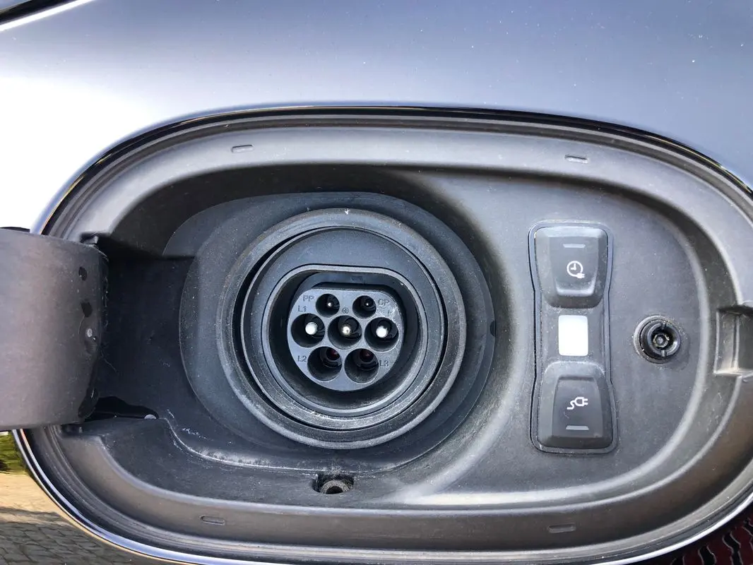 Porsche Panamera 4S E-Hybrid Executive 16