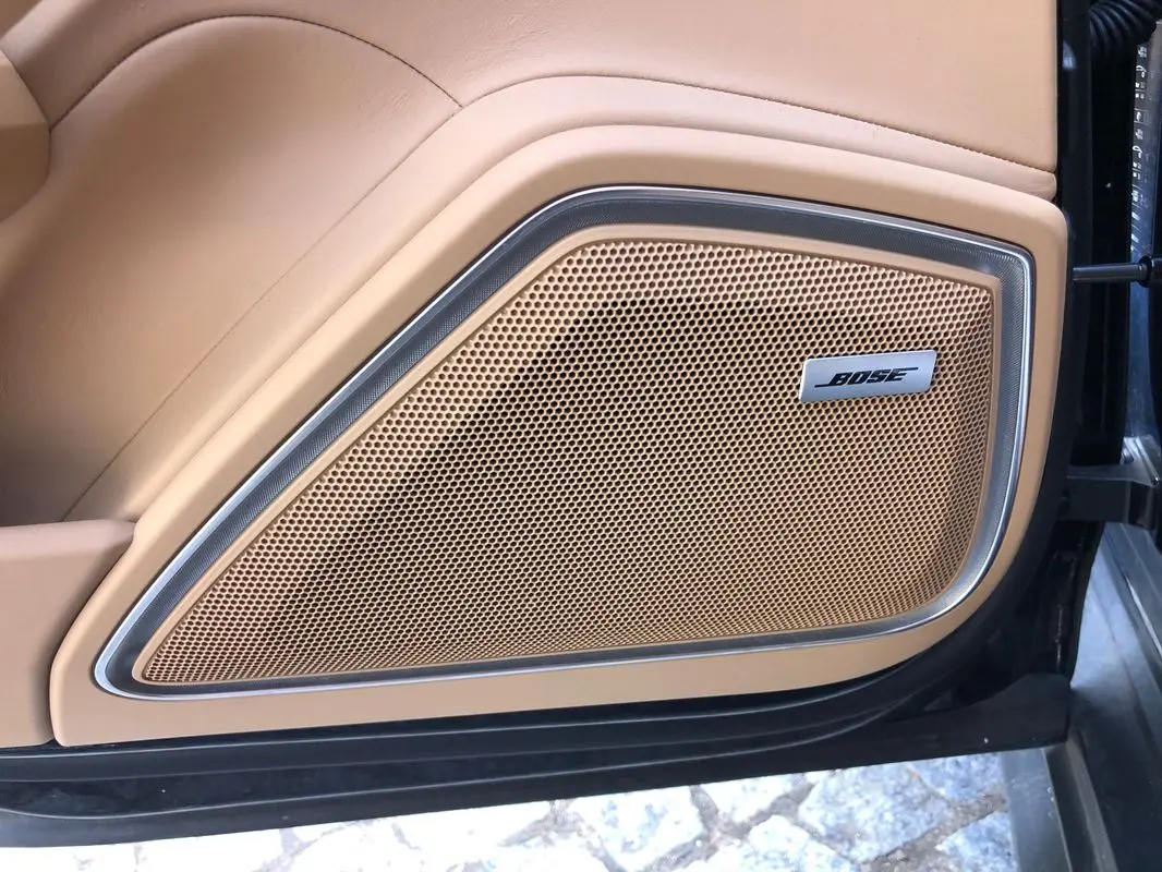 Porsche Panamera 4S E-Hybrid Executive 26