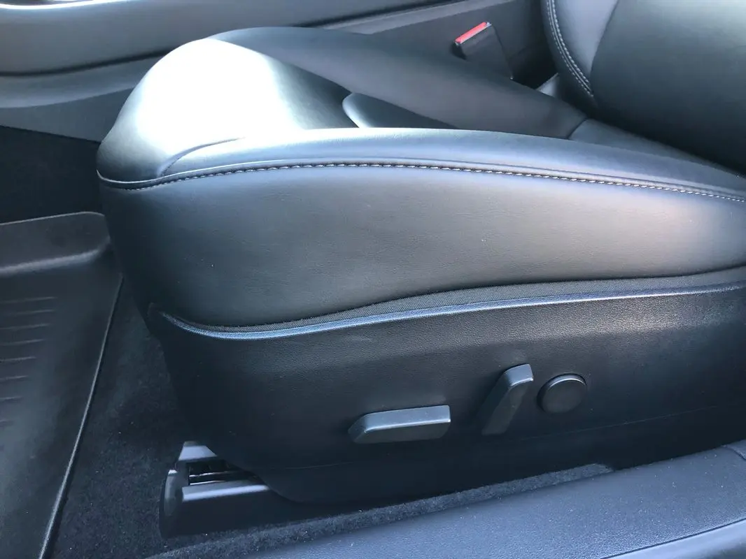 Tesla Model 3 Standard Range Plus RWD 30